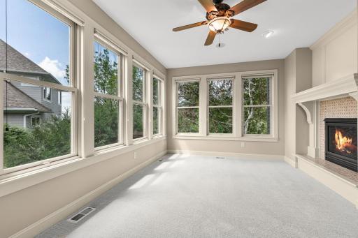 10701 Sonoma Ridge, Eden Prairie, MN 55347