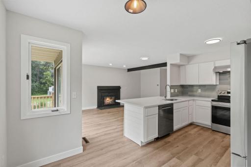 8636 Wood Cliff Circle S, Bloomington, MN 55438