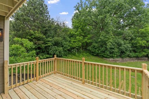 8636 Wood Cliff Circle S, Bloomington, MN 55438