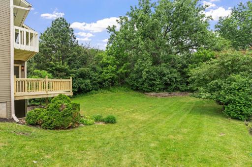 8636 Wood Cliff Circle S, Bloomington, MN 55438