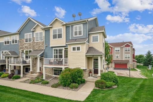 1842 Colonial Lane, 6, Chanhassen, MN 55317