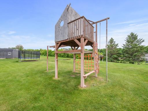 2396 Highland Court SW, Alexandria, MN 56308