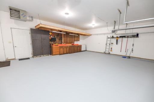 2396 Highland Court SW, Alexandria, MN 56308