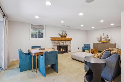 512 Janalyn Circle - Golden Valley, Minnesota
