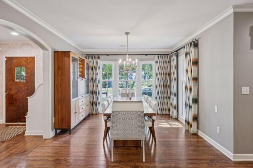 512 Janalyn Circle - Golden Valley, Minnesota