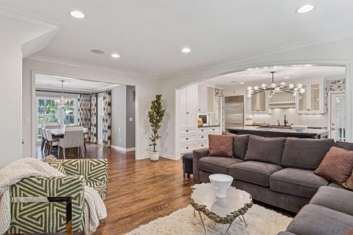 512 Janalyn Circle - Golden Valley, Minnesota