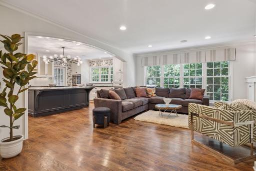 512 Janalyn Circle - Golden Valley, Minnesota