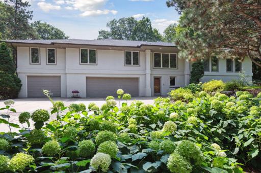 Photo for 28125 Boulder Circle, Excelsior, MN 55331 - listing #6737781 Welcome to 28125 Boulder Circle with this amazing poolside paradise!