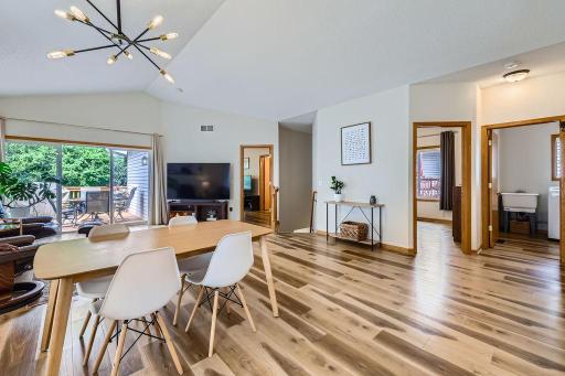 398 Bluebird Lane, Saint Paul, MN 55125