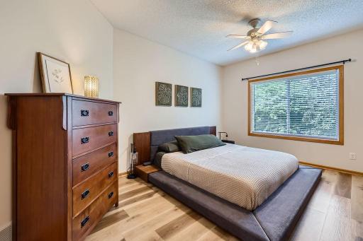 398 Bluebird Lane, Saint Paul, MN 55125