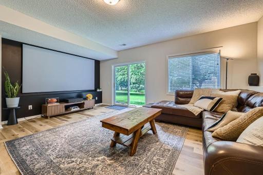 398 Bluebird Lane, Saint Paul, MN 55125