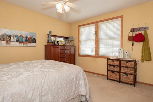 15 bedroom.jpg
