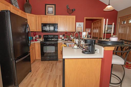 07 kitchen.jpg
