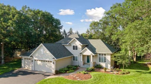 1115 Willow River Road N, Hudson, WI 54016