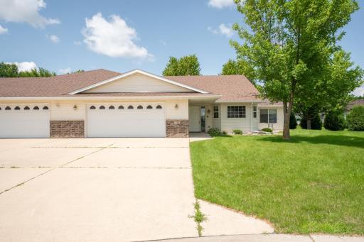316 5th Circle SW, Blooming Prairie, MN 55917