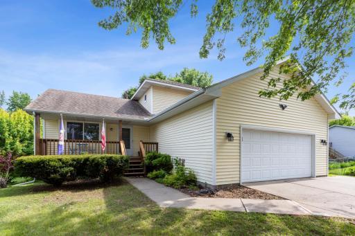 11817 51st Street NE, Albertville, MN 55301