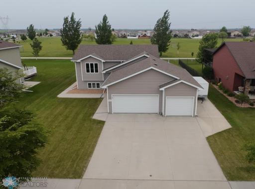 4883 Lavonne Court S, Fargo, ND 58104