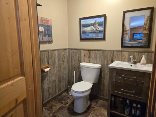 Photo for 825 3rd Avenue, International Falls, MN 56649 - Listing #6738002 825 3rd Avenue, International Falls, MN 56649