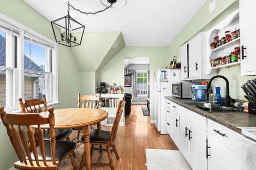 3820 W 6th Street, Duluth, MN 55807