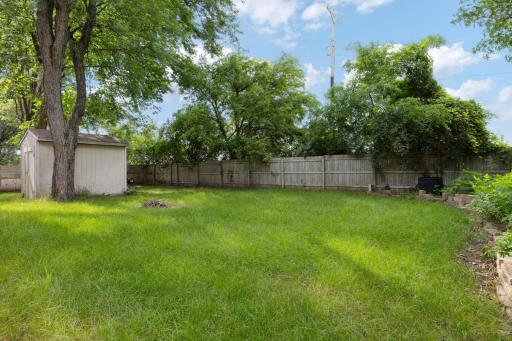 3147 94th Lane NE, Minneapolis, MN 55449