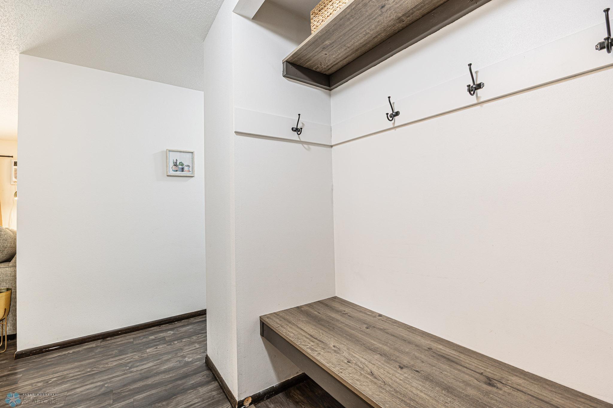 1430 5th St N Unit 104, Fargo, ND 58102-5.jpg