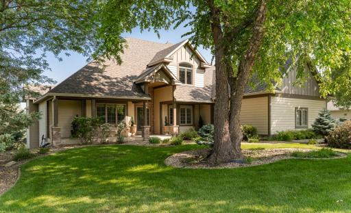 581 Frederichs Drive NW, Rochester, MN 55901