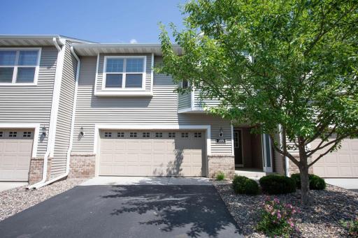 3175 Frontier Drive, Saint Paul, MN 55129