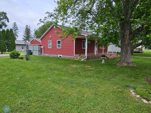 112 Lincoln Street, Hitterdal, MN 56552