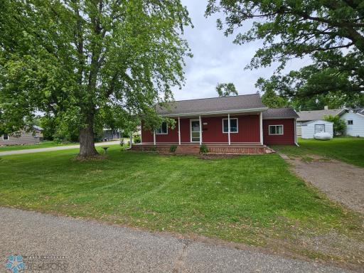 112 Lincoln Street, Hitterdal, MN 56552