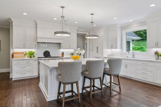 6219 Westridge Boulevard, Edina, MN 55436