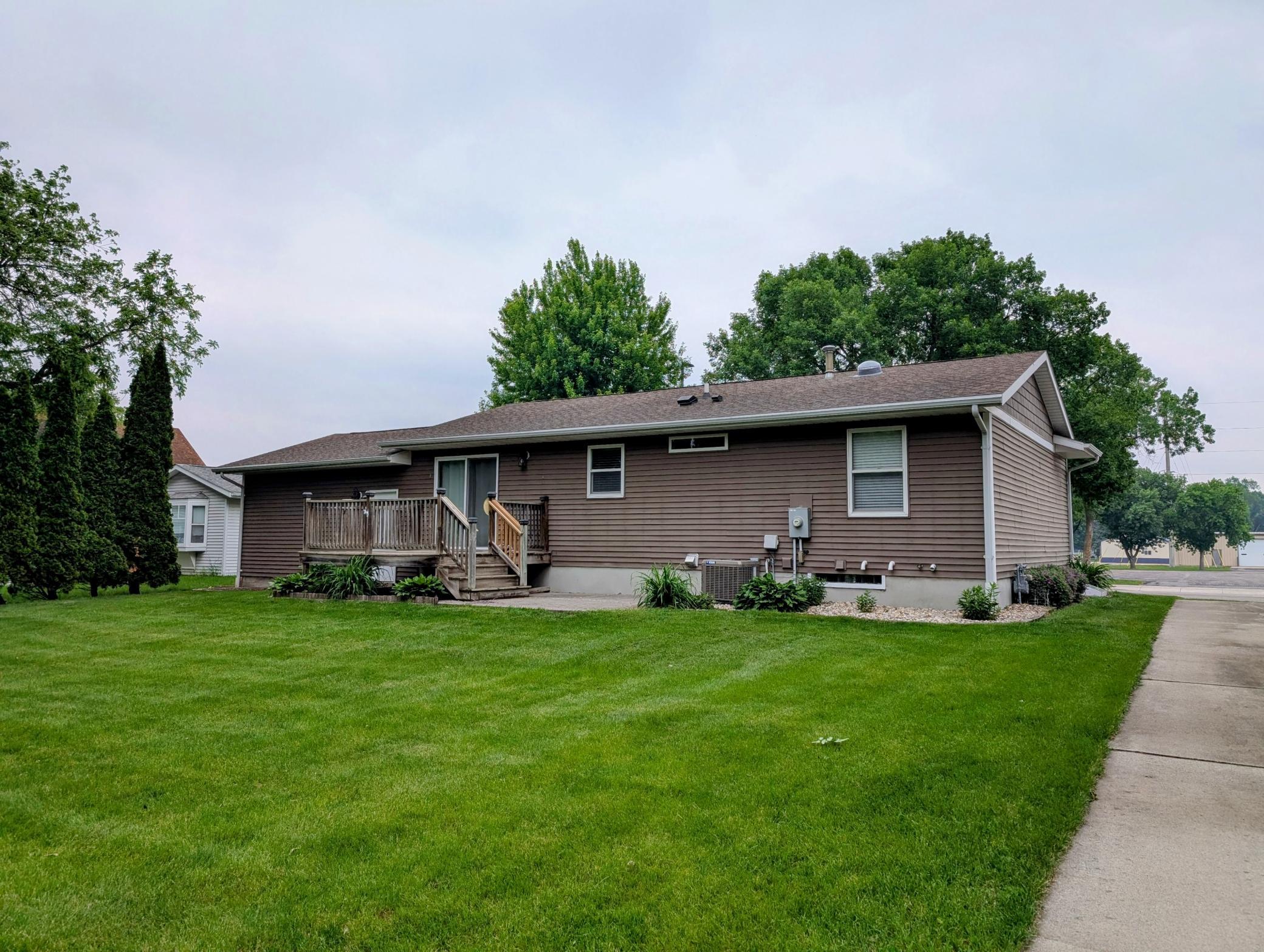 This very well maintained home is further complemented by great landscaping & impressive yard.