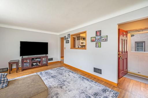 1149 7th Ave S South Saint Paul MN-12.jpg