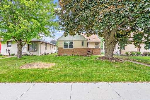 1149 7th Ave S South Saint Paul MN-03.jpg