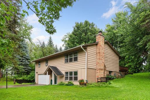 9535 Timberwood Road, Chaska, MN 55318
