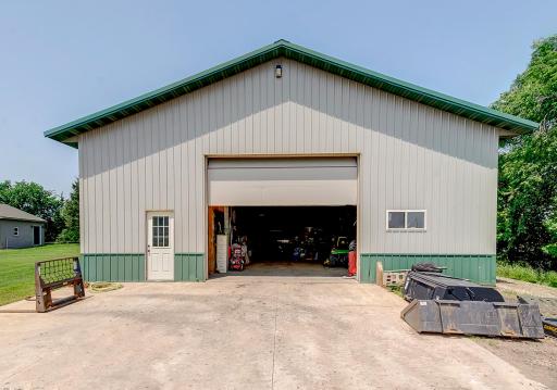 32908 285th Avenue, Le Sueur, MN 56058