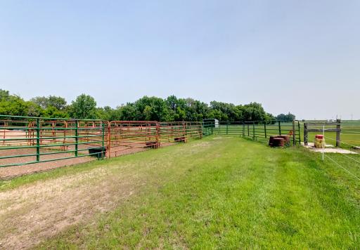32908 285th Avenue, Le Sueur, MN 56058