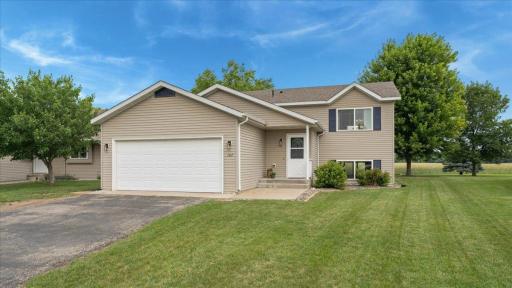 107 Jasmine Lane, Saint Joseph, MN 56374