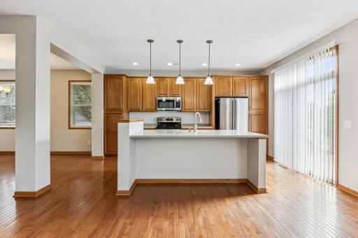 6773 Urbandale Lane N, Maple Grove, MN 55311