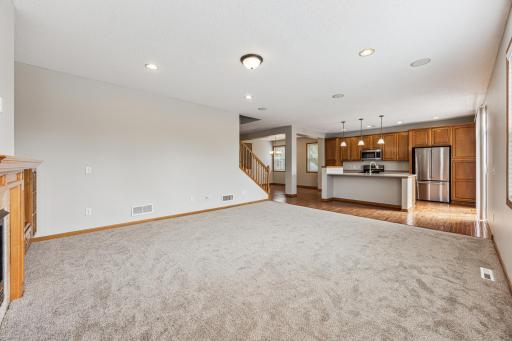 6773 Urbandale Lane N, Maple Grove, MN 55311