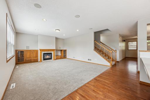 6773 Urbandale Lane N, Maple Grove, MN 55311