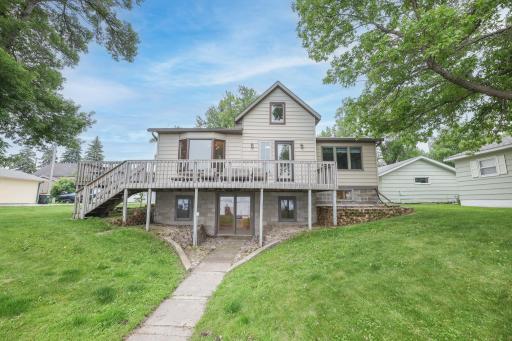 17 E Lake Street, Osakis, MN 56360