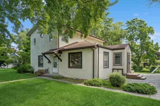 10117 Nicollet Avenue S, Bloomington, MN 55420