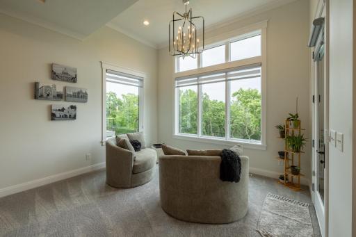 1500 Weatherhill Ridge Court SW, Rochester, MN 55902