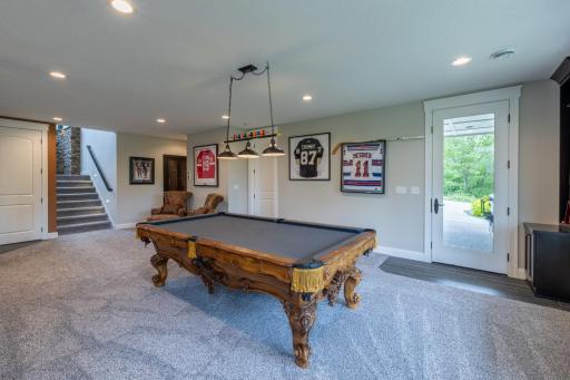 1500 Weatherhill Ridge Court SW, Rochester, MN 55902