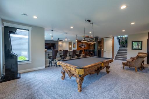 1500 Weatherhill Ridge Court SW, Rochester, MN 55902