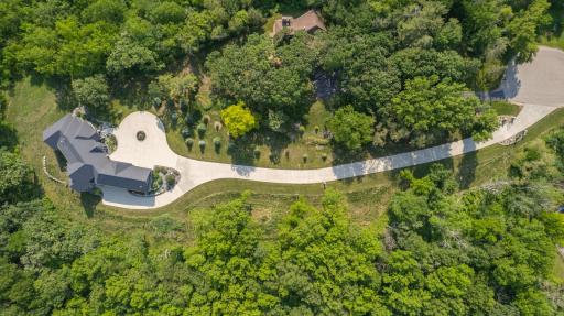 1500 Weatherhill Ridge Court SW, Rochester, MN 55902