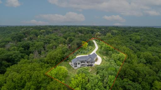 1500 Weatherhill Ridge Court SW, Rochester, MN 55902