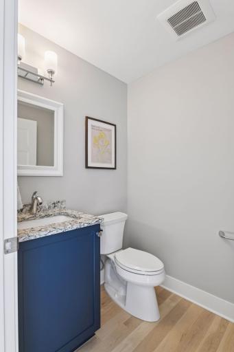222 Ferndale Road S, 203, Wayzata, MN 55391