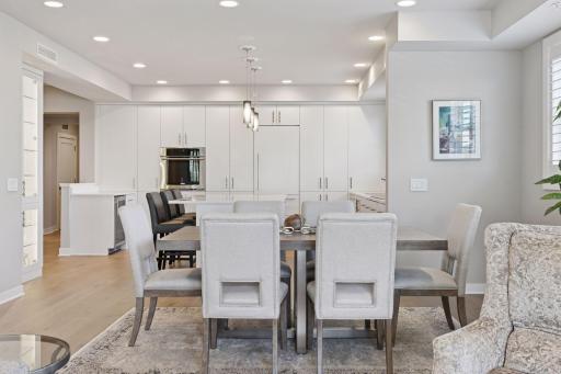 415 Indian Mound Street, 302, Wayzata, MN 55391