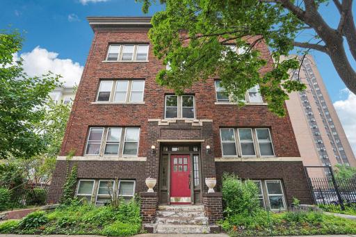 1718 Clinton Avenue, 6, Minneapolis, MN 55404